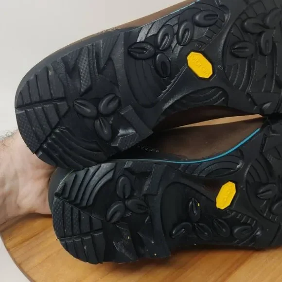 Vasque Rift Hiking Shoes- Womens- Size 7 M- Brown Blue- Low Top-Leather-Sneaker - Picture 6 of 12